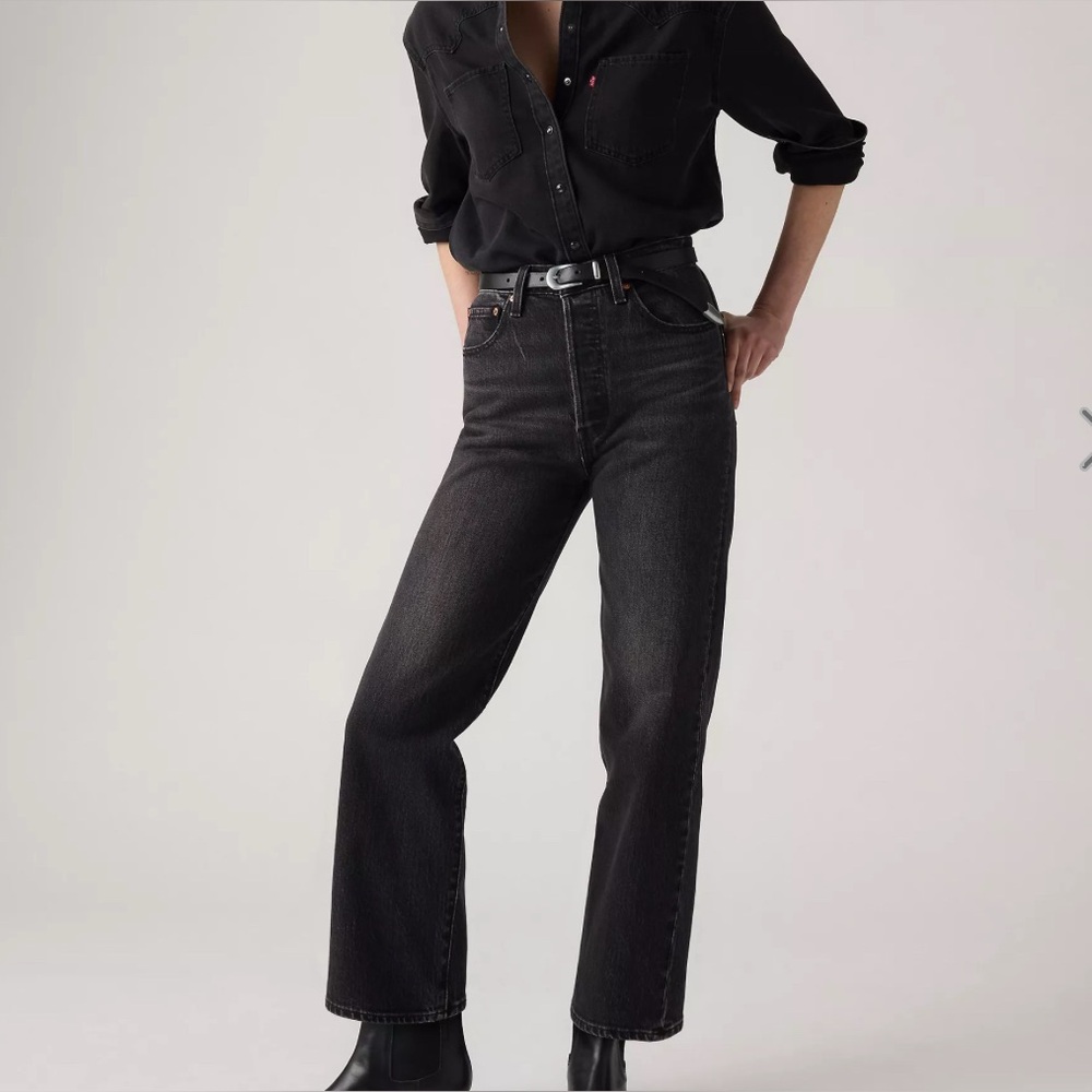 Levi's Women's Ribcage Straight Ankle Jeans Black Size 28